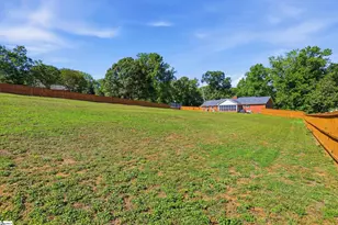 500 Laurel Rd, Easley, SC 29642 - Photo 3