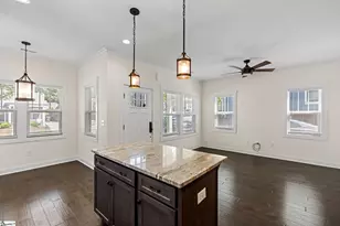 14 Greenridge Dr, Greenville, SC 29607 - Photo 13