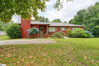 1504 E Rutherford Street, Landrum, SC 29356 - Photo 1