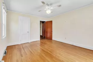 621 Church St, Laurens, SC 29360 - Photo 13