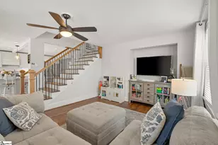 39 Douglas Dr, Greenville, SC 29605 - Photo 7