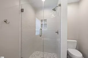 109 Rockledge Dr, Greenville, SC 29609 - Photo 17
