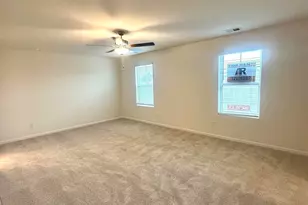 6039 Willutuck Dr, Boiling Springs, SC 29316 - Photo 11