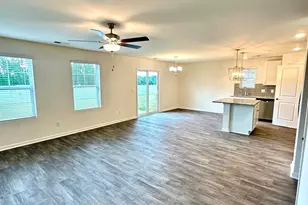 6039 Willutuck Dr, Boiling Springs, SC 29316 - Photo 3