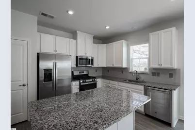 219 Hipps Crossing Drive, Simpsonville, SC 29680 - Photo 5