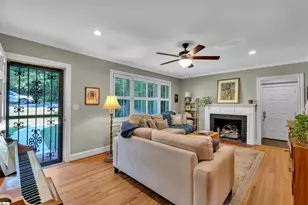 36 Auburn Cir, Greenville, SC 29607 - Photo 5
