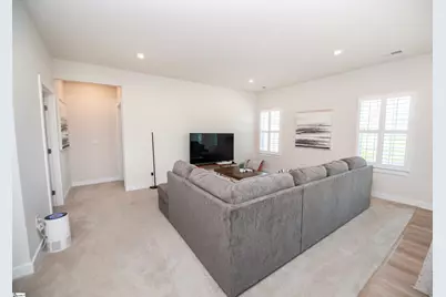 912 Bernstein Avenue, Spartanburg, SC 29302 - Photo 9