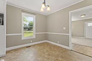 600 Sunnyside Dr, Greer, SC 29651 - Photo 7