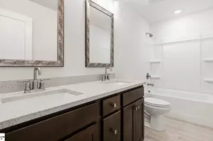402 Scarlet Leaf Ln, Greenville, SC 29607 - Photo 25