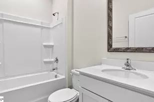 605 Bonifay Dr, Fountain Inn, SC 29644 - Photo 9