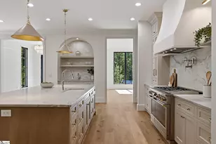 101 Sherwood St, Greenville, SC 29601 - Photo 11