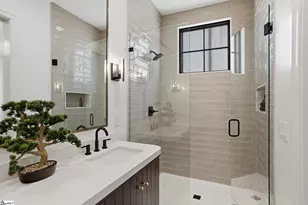 101 Sherwood St, Greenville, SC 29601 - Photo 29