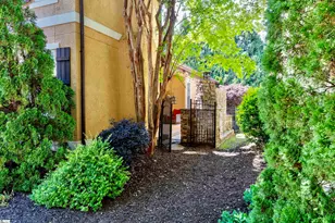 8 Arezzo Dr, Greenville, SC 29609 - Photo 3
