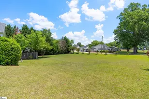 110 W Main St, Duncan, SC 29334 - Photo 33