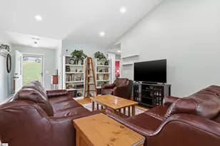 126 Robin Ridge Cir, Piedmont, SC 29673 - Photo 5