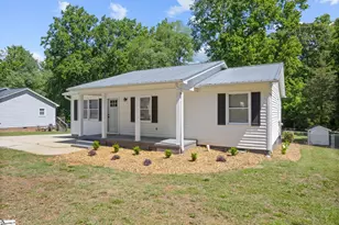 335 Pinonwood Dr, Simpsonville, SC 29680 - Photo 3