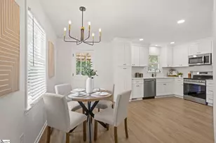 335 Pinonwood Dr, Simpsonville, SC 29680 - Photo 11