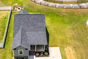 505 W D Ave, Easley, SC 29640 - Photo 15