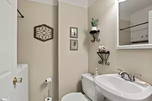 815 Edwards Rd, Greenville, SC 29615 - Photo 9