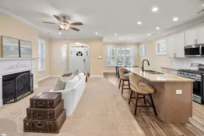 109 Townsend Avenue, Greer, SC 29651 - Photo 7