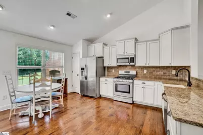 150 Pleasant Drive, Greer, SC 29651 - Photo 11