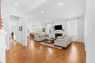 17 Hollingsworth Dr, Greenville, SC 29607 - Photo 3