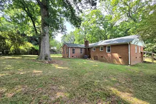 303 E Belvue Rd, Taylors, SC 29687 - Photo 47