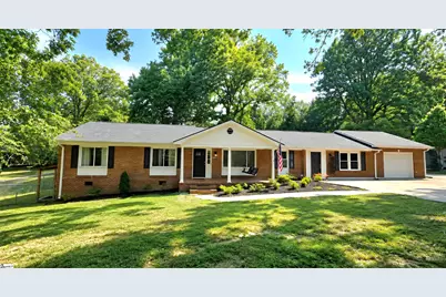 303 E Belvue Road, Taylors, SC 29687 - Photo 1