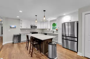 204 Lowndes Ave, Greenville, SC 29607 - Photo 7
