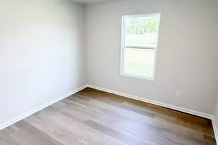 18002 Hwy 101 S, Gray Court, SC 29645 - Photo 9