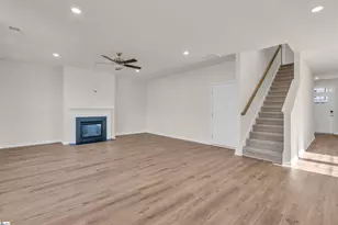 2020 Halton Oaks Dr, Spartanburg, SC 29303 - Photo 7