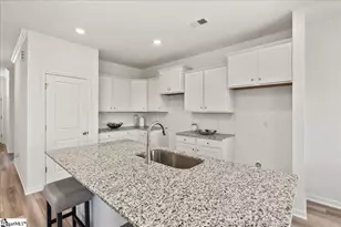 2040 Halton Oaks Dr, Spartanburg, SC 29303 - Photo 7