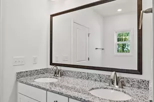 2044 Halton Oaks Dr, Spartanburg, SC 29303 - Photo 23