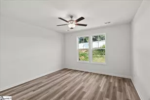 2044 Halton Oaks Dr, Spartanburg, SC 29303 - Photo 19