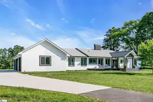 305 Waters Rd, Taylors, SC 29687 - Photo 13