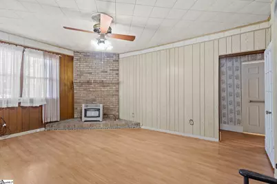 208 N Marion Street, Joanna, SC 29351 - Photo 5