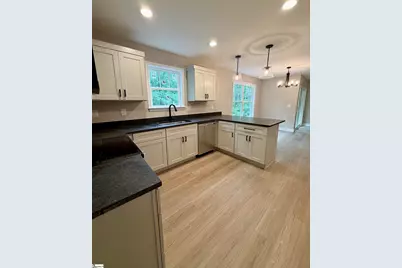 12 Oxford Boulevard, Taylors, SC 29687 - Photo 3