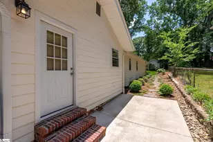 13 Croft St, Greenville, SC 29609 - Photo 45
