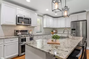 13 Croft St, Greenville, SC 29609 - Photo 11