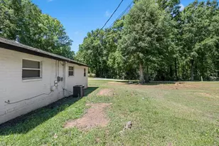 611 Gardner St, Gaffney, SC 29341 - Photo 25