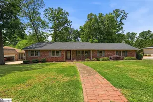 7 Norwich Dr, Greenville, SC 29609 - Photo 1
