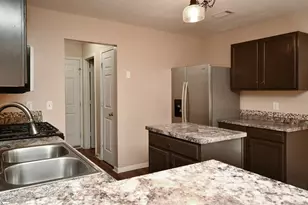 136 W Corley Ln, Spartanburg, SC 29303 - Photo 15