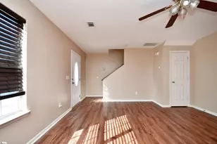 136 W Corley Ln, Spartanburg, SC 29303 - Photo 7