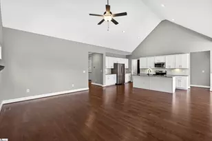 415 S Pendernale Dr, Moore, SC 29369 - Photo 15