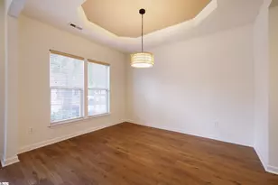 323 Majesty Ct, Greenville, SC 29615 - Photo 5