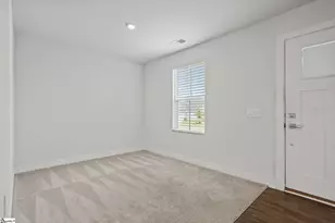 230 Bending Branch Rd, Greenville, SC 29605 - Photo 9