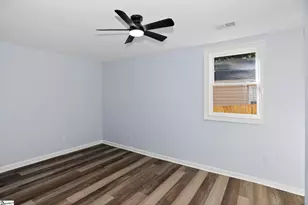 29 Baxter St, Greenville, SC 29607 - Photo 9