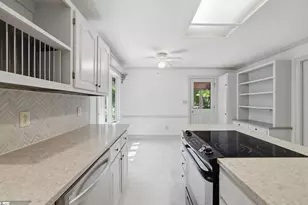 310 Hammett Rd, Greer, SC 29650 - Photo 15