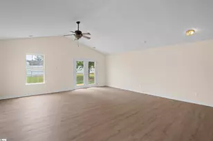 515 Climbing Rose Ct, Fountain Inn, SC 29644 - Photo 7