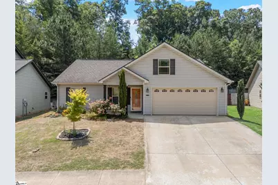 618 Chastine Drive, Spartanburg, SC 29301 - Photo 1